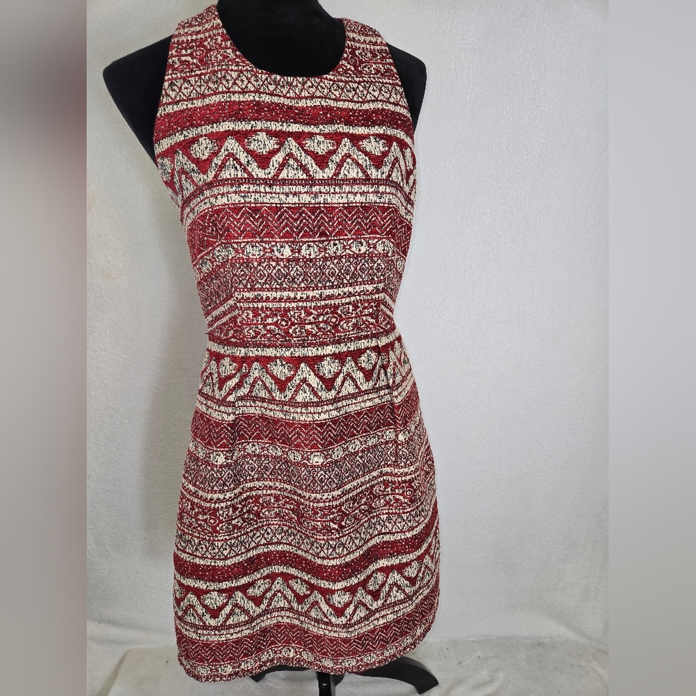 Soloiste Women Red cocktail dress